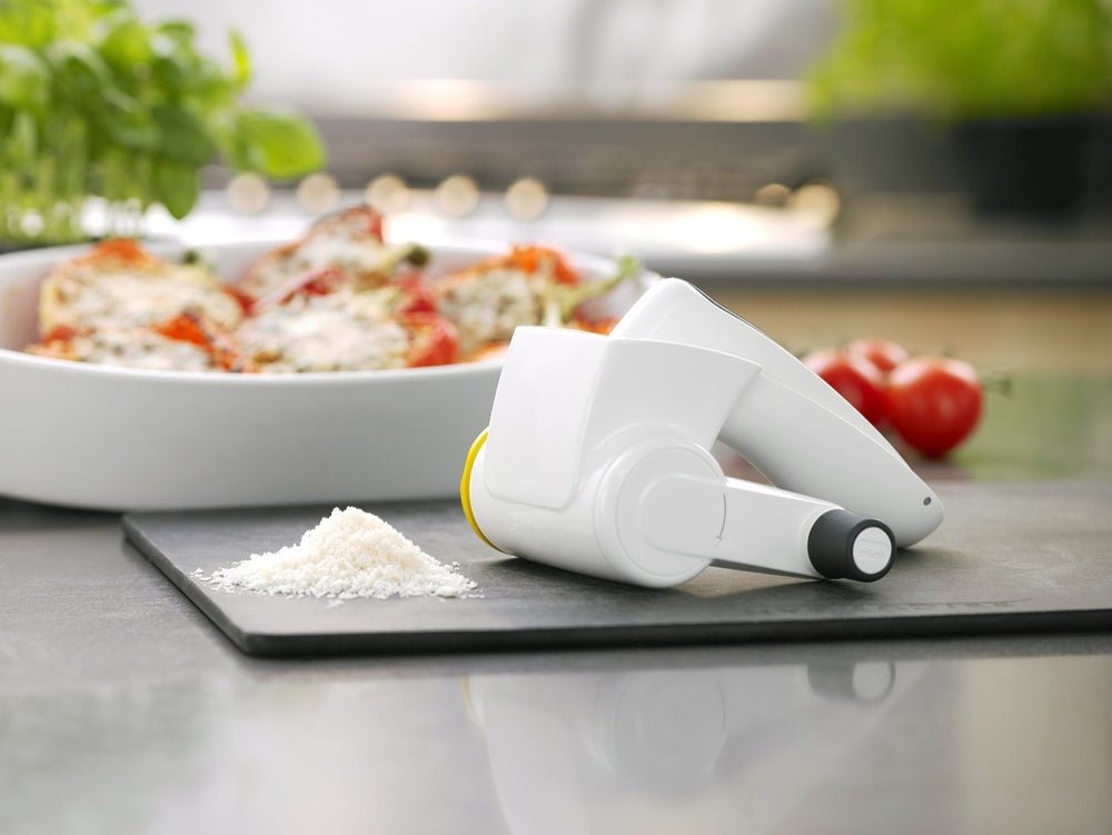 E900010U_Classic_Cheese_Grater_8