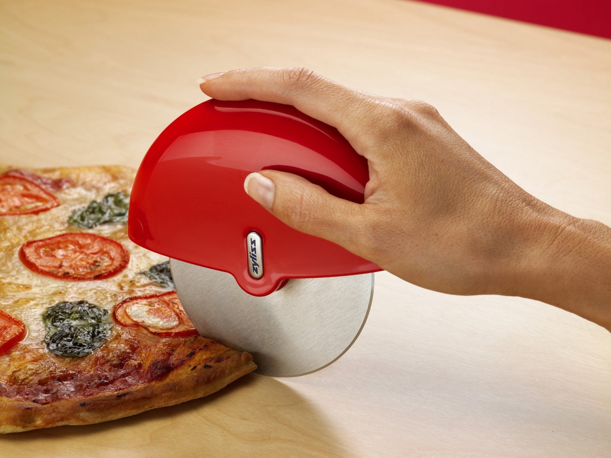 Zyliss Pizza Cutter Wheel And Slicer zyliss-pizza-cutter-wheel-and-slicer